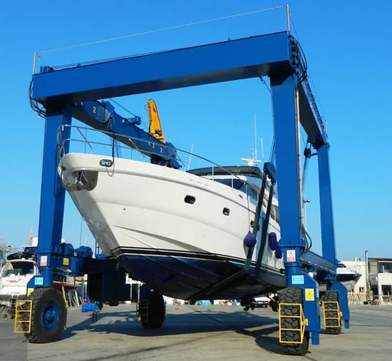 500 Ton Hydraulic Travel Lift Boat Lifting Gantry Crane